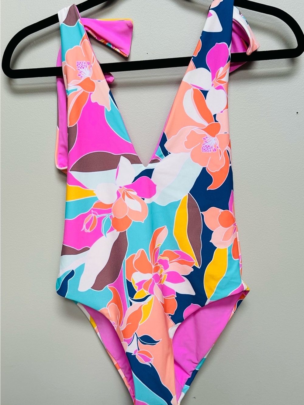 New Kikirio Inko Floral Sz XS One-Piece Swimsuit in Pink & Teal